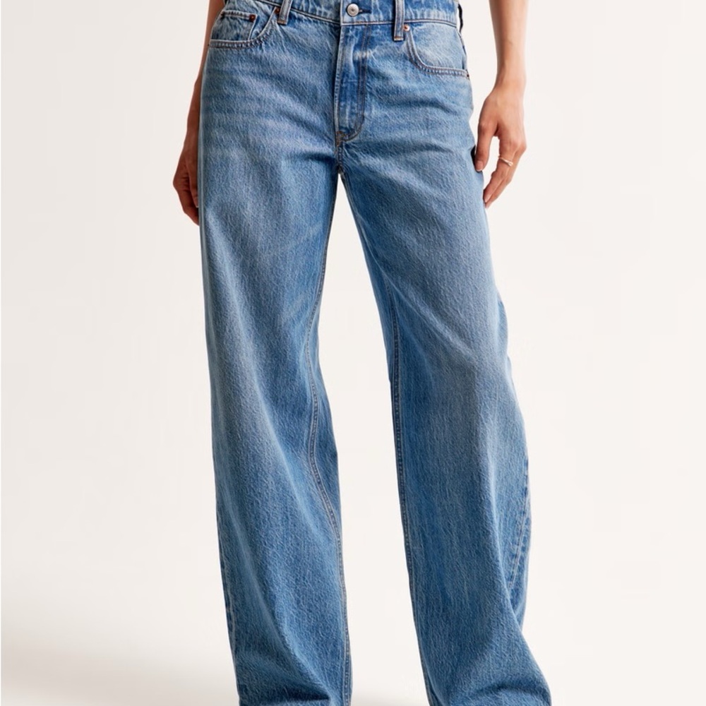 Abercrombie & Fitch The Ultra Loose Low Rise Jeans, size 27 Long